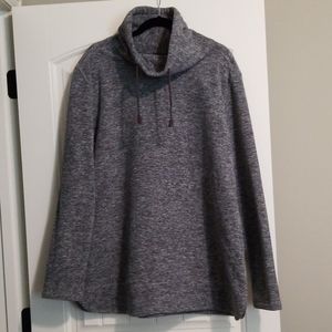Ascend fleece pullover